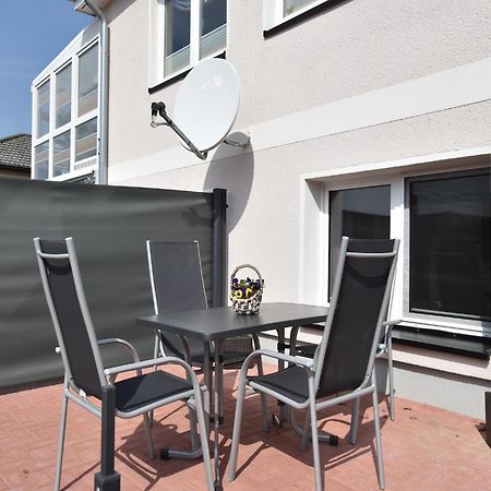 Apartment With Terrace In Warnkenhagen Warnkenhagen  Εξωτερικό φωτογραφία