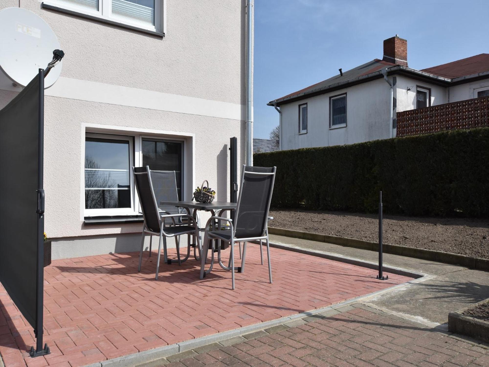 Apartment With Terrace In Warnkenhagen Warnkenhagen  Εξωτερικό φωτογραφία